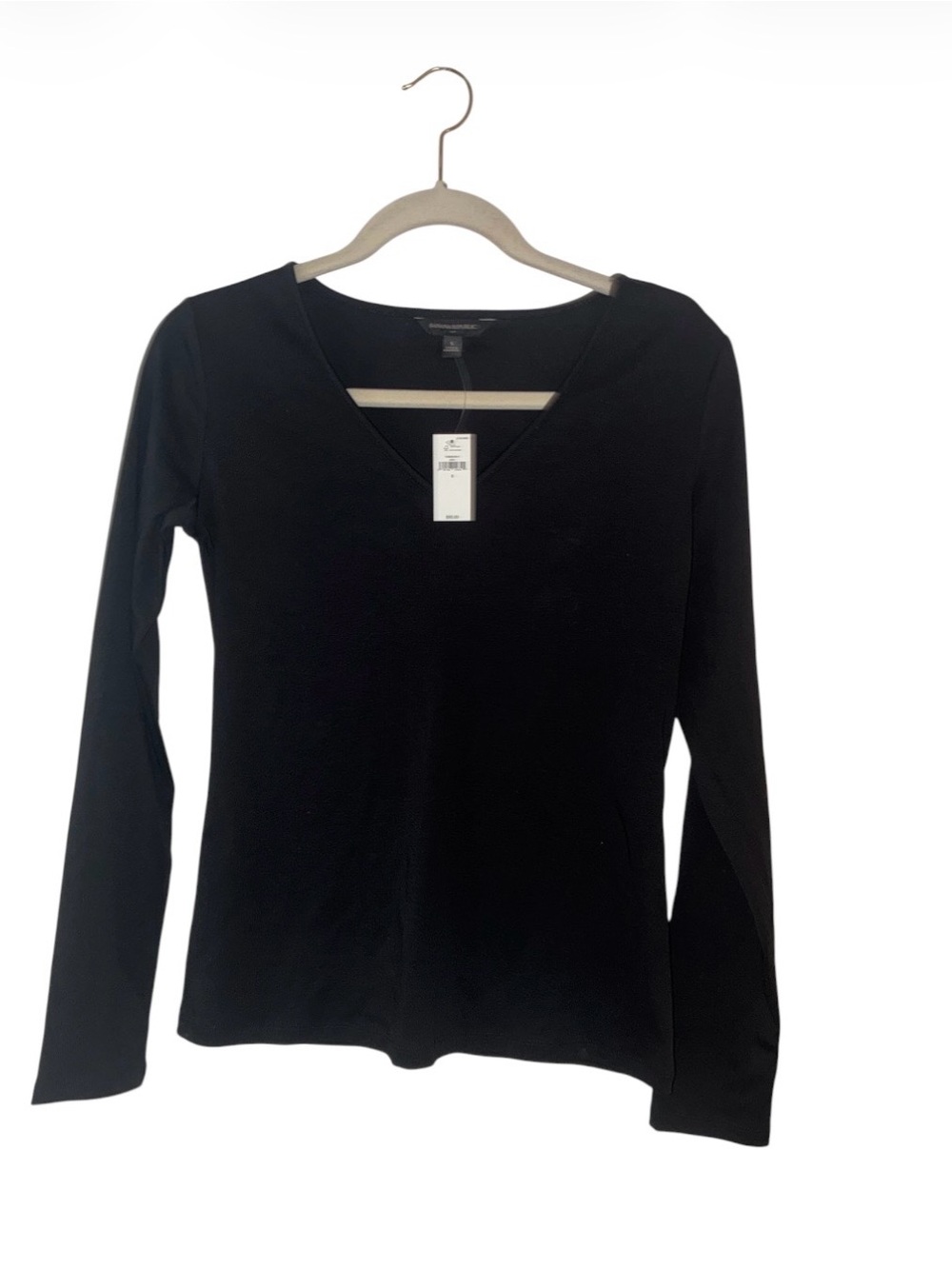 NWT Banana Republic black v-neck T-shirt Sz S